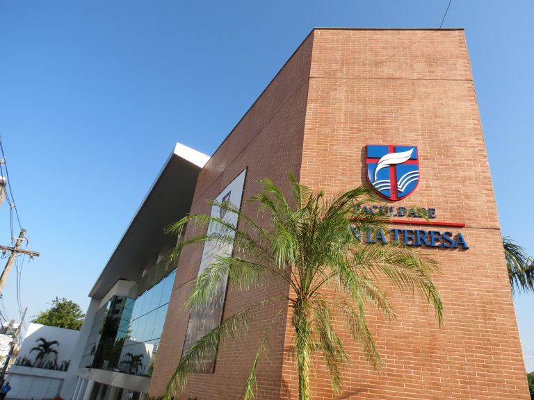 Faculdade Santa Teresa